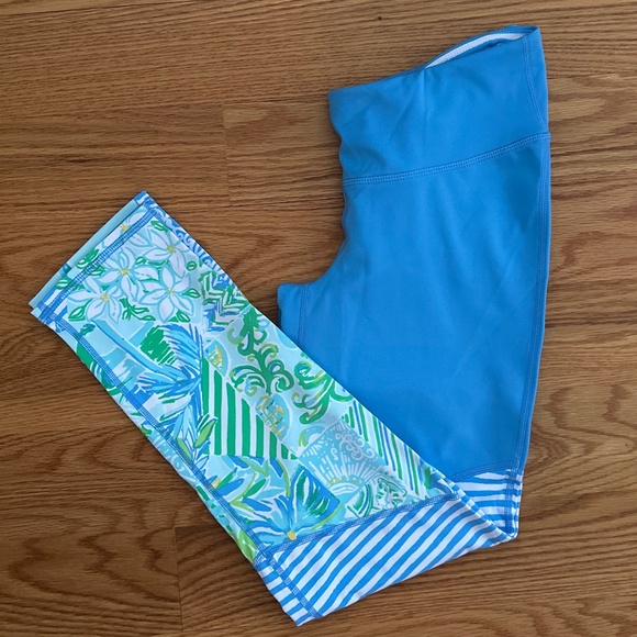 Lilly Pulitzer NWOT Luxletic® Weekender Midi Leggings (S) - Picture 13 of 16